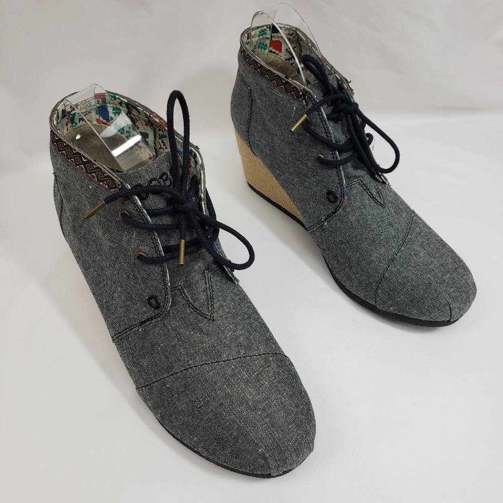 New BOB's Wedge Fabric Gray Lace Up Ankle Booties